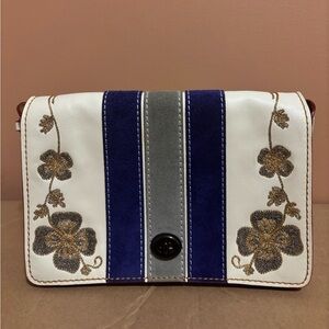 Coach 1941 Dinky 24 with Western Embroidery